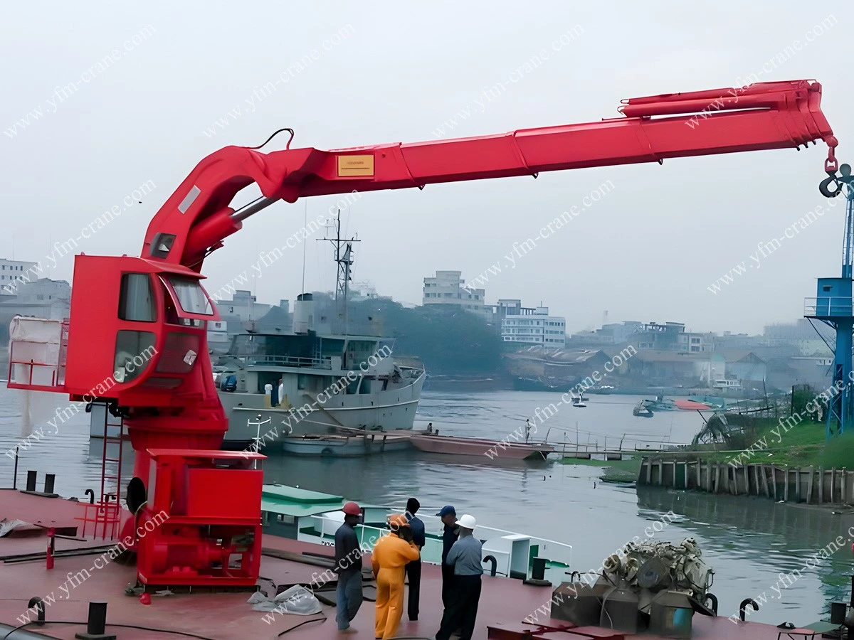 Telescopic Knuckle Boom Crane